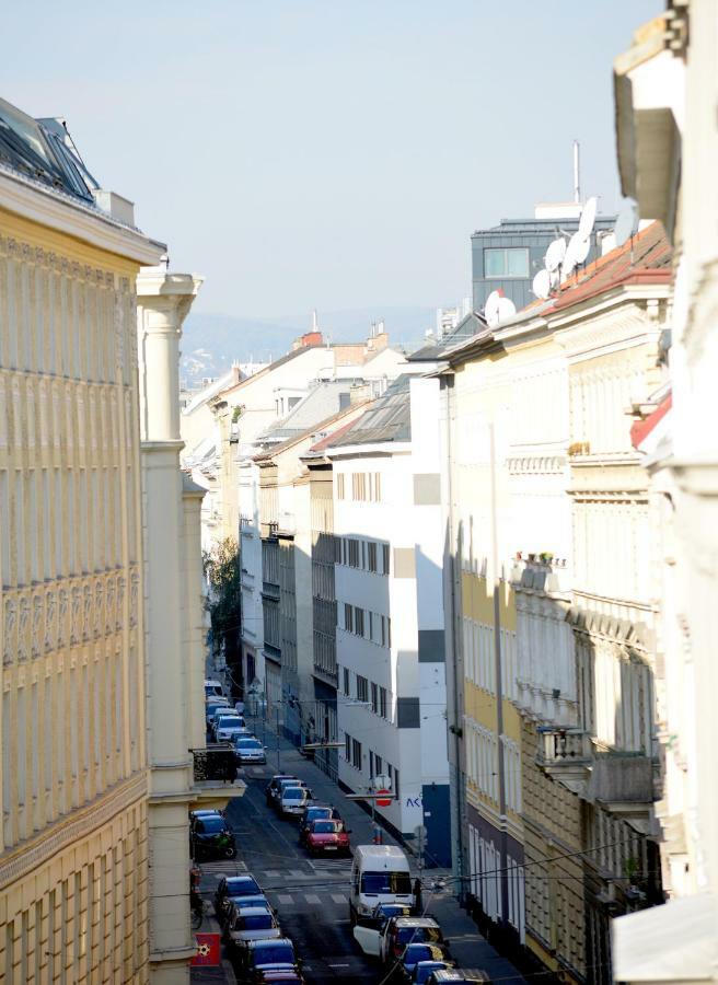 Stylish, Cosy & Central "Self-Check-In" Apartment Viena Exterior foto